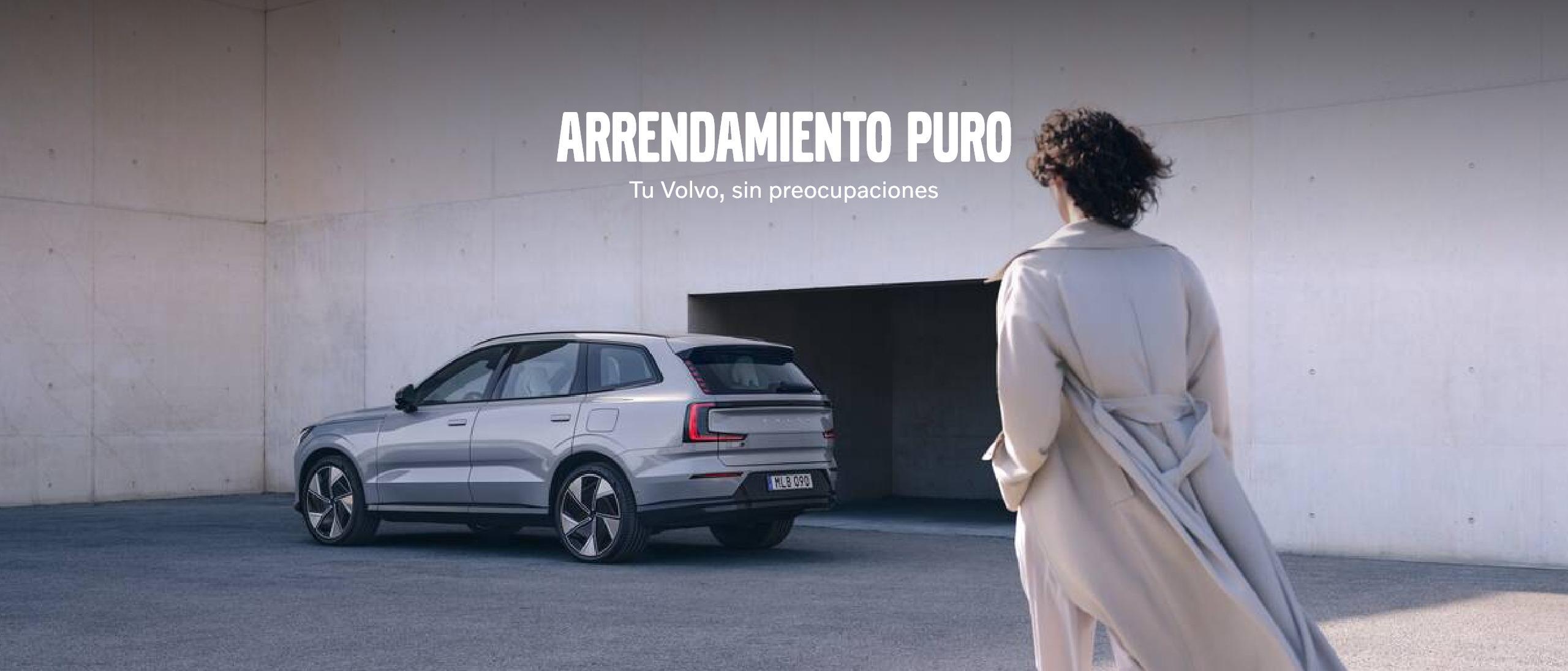 Volvo SUV plateado, entorno minimalista. Arrendamiento puro.